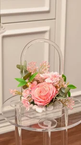 Roses and vegetation
