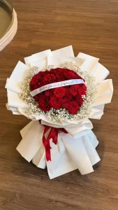 roses bouqet 26